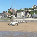 Apartman Rose In By Interhome