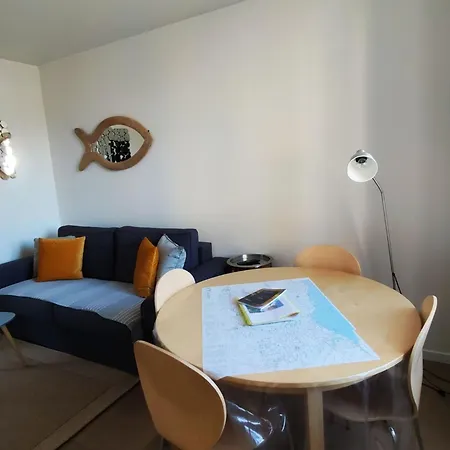 Rose In By Interhome Villers-sur-Mer